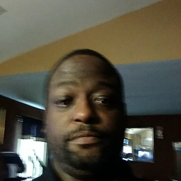 Meet your Posher, David - Picture 1 of 1